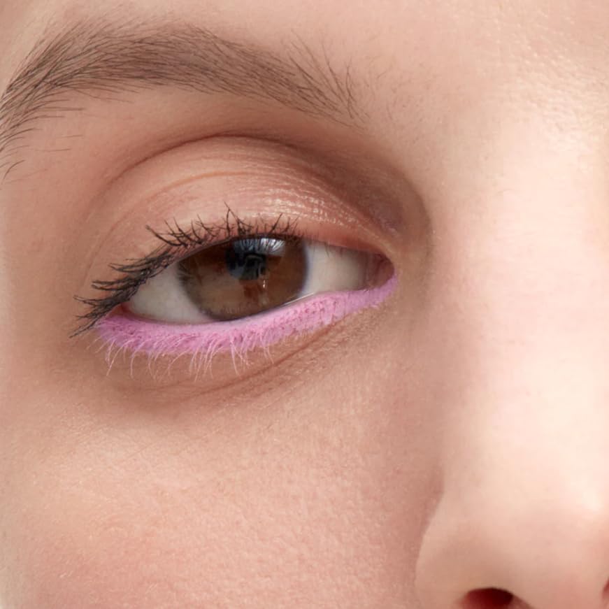 Victoria Beckham Eyewear Longwear Eyeshadow Stick - Vibrant Macaron Color for All-Day Wear