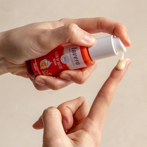 Lavera Glow By Nature Serum - Radiant Face Serum with Q10 & Vitamin C - Anti-Wrinkle Moisturizer - 1 Fl Oz