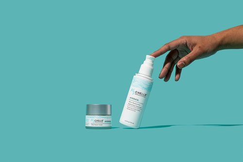 Mychelle Dermaceuticals Hydrating Cleanser with Hyaluronic Acid - 4.2 Fl Oz for Deep Moisture