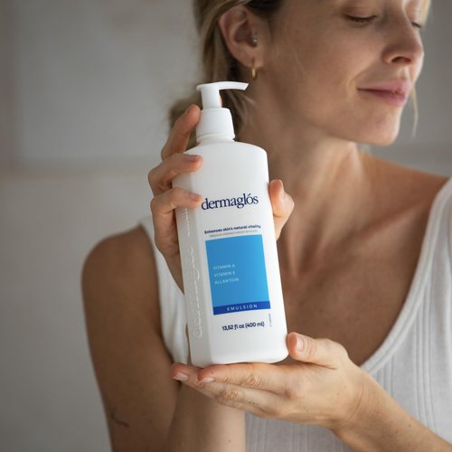 Dermaglos Moisturizing Body Lotion for Dry Skin with Extra Vitamin A, Vitamin E & Allantoin | Regenerating Lightweight Moisturizer for Stretch Marks, Tattoos Aftercare, Scars & Wrinkles | 13.52 Fl Oz