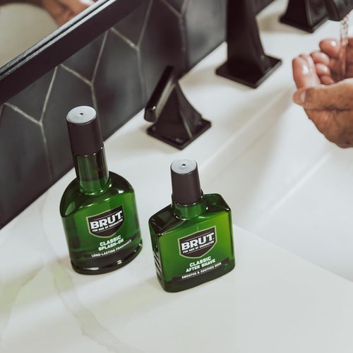 Brut Splash-On Original Fragrance | Bold, Long-Lasting Cologne for Men - 3.5 oz with Spicy Woods & Citrus Notes