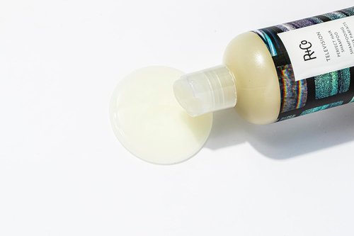 R+Co TELEVISION Perfect Hair Shampoo - Hydrating & Smoothing Cleanser for All Hair Types, Adds Shine & Softness