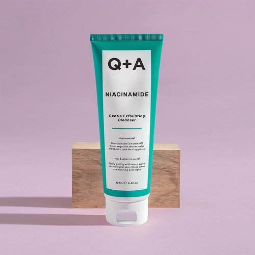 Q+A Niacinamide Gentle Exfoliating Cleanser - Brightening & Hydrating Formula | 125ml