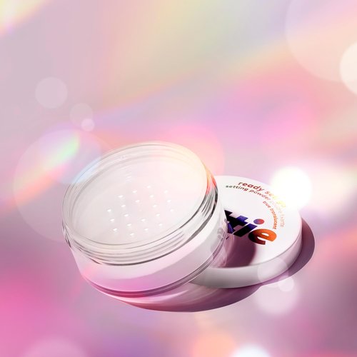 Lottie London Setting Powder - True Translucent, Lightweight Formula with Hyaluronic Acid | Long-Wear Matte Finish