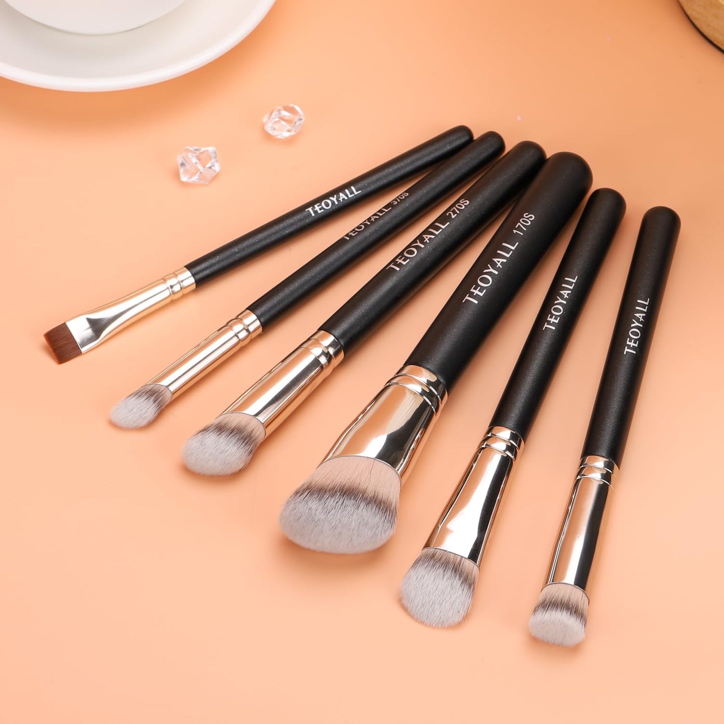 TEOYALL Under Eye Concealer Brush - Angled Synthetic Kabuki Brush for Blending & Buffing (270S)