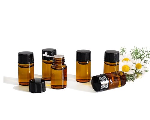 AGENIZ 50Pcs 3ml Amber Sample Bottles,Mini Glass Essential Oil Bottle, with Black Screw Caps, for Travel Essential Oil and Perfume Vials Bottles (3ML)