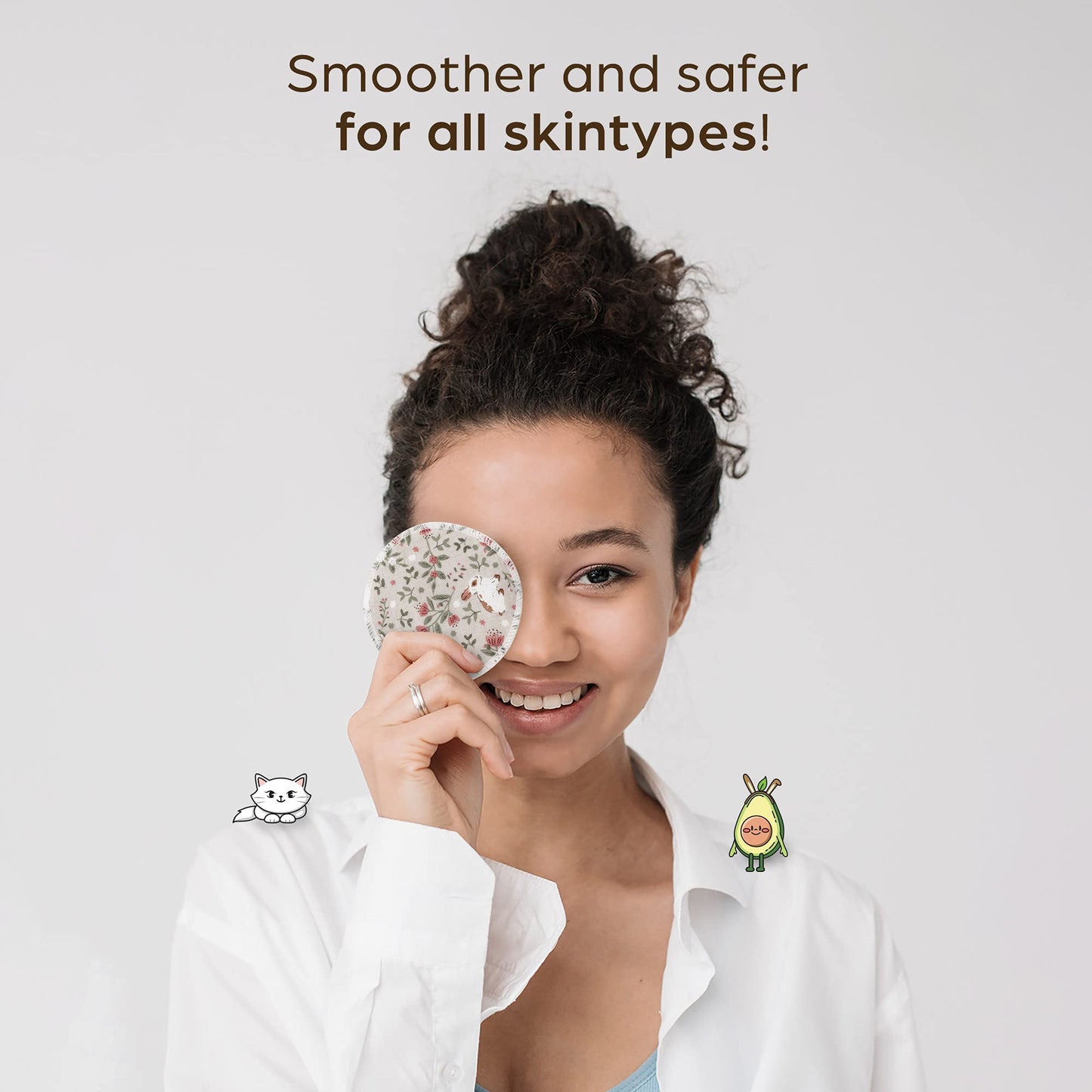 Handmade by AVO - 8 Reusable Pads, Makeup Remover, Quilted Organic Cotton Rounds, Pads Facial Rounds Fabric Pouch Laundry Bag (Rabbit)