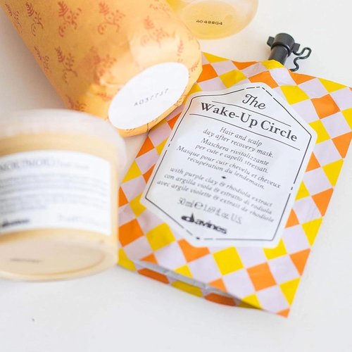 Davines The Wake-Up Circle | Invigorating Hair Mask for Stressed Scalp & Hair - Restores Energy & Volume, 1.69 Fl Oz