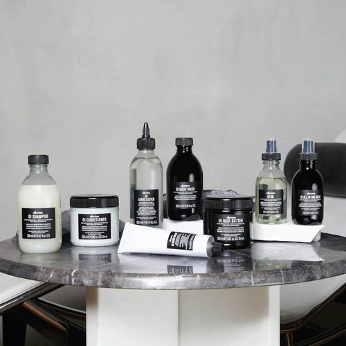 Davines OI Hand Balm - Nourishing Anti-Aging Hand Cream with Antioxidant Roucou Oil | 2.54 Fl Oz