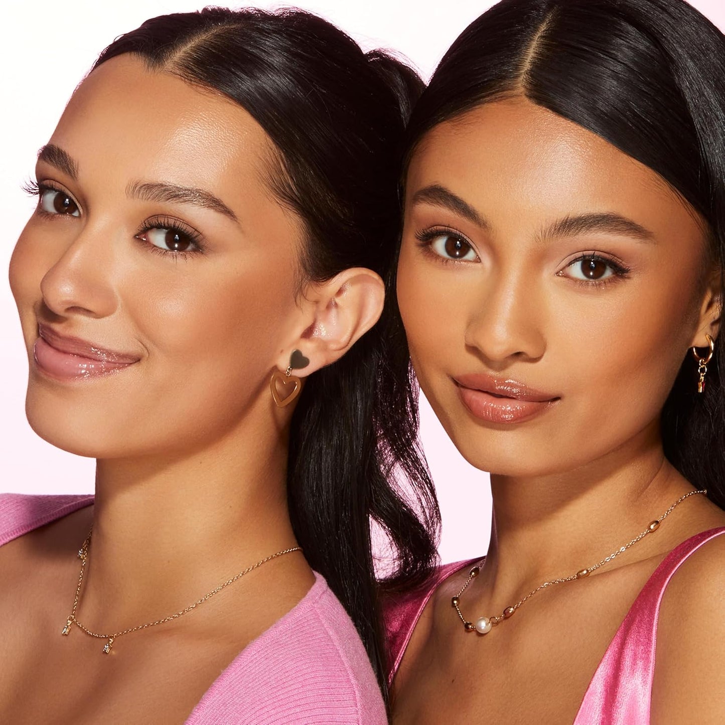 Too Faced Chocolate Soleil Matte Bronzer - Natural Skin-Like Finish for a Sun-Kissed Glow