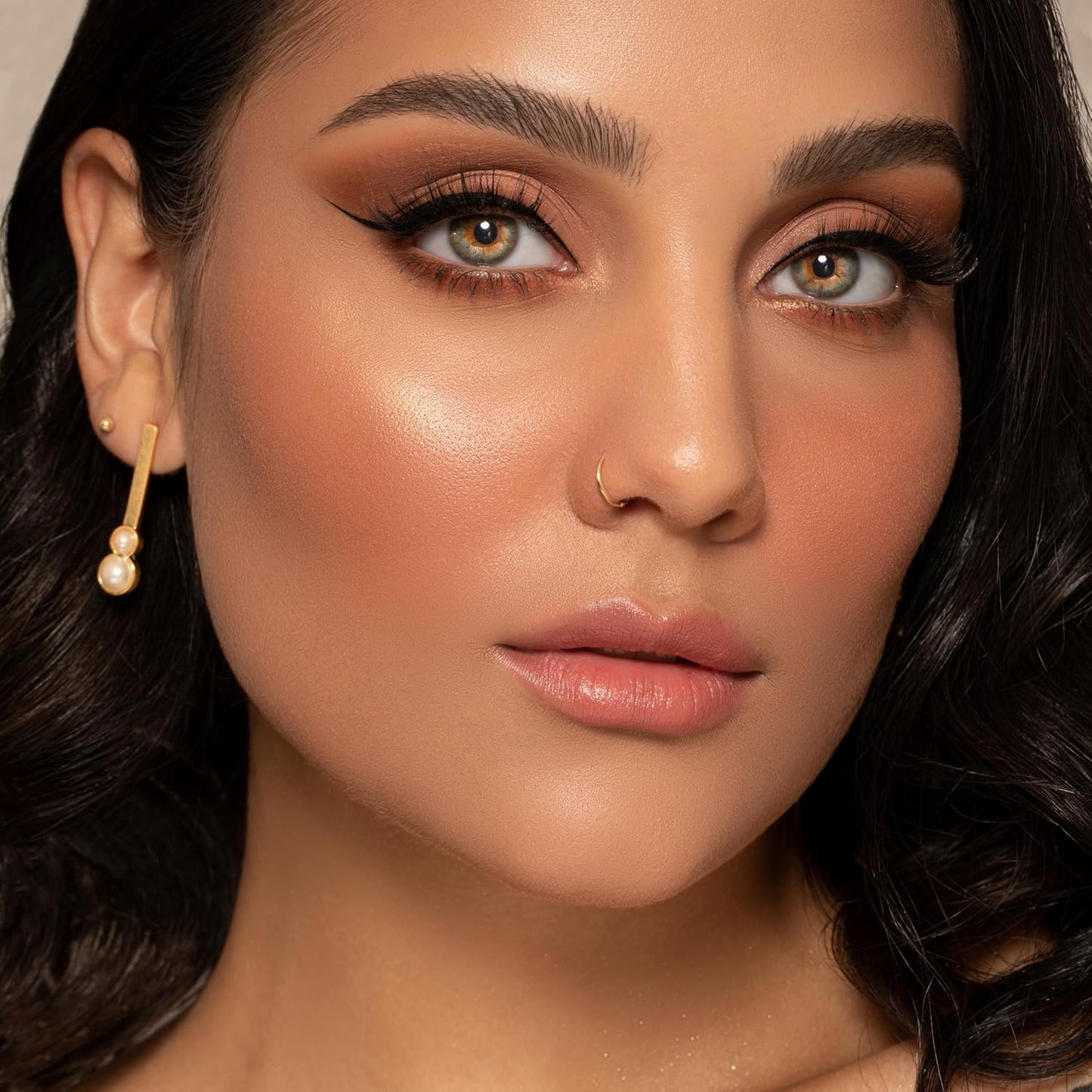 Sigma Beauty Matte Bronzer Powder - Long-Lasting Matte Finish for a Natural Sun-Kissed Glow (Medium)