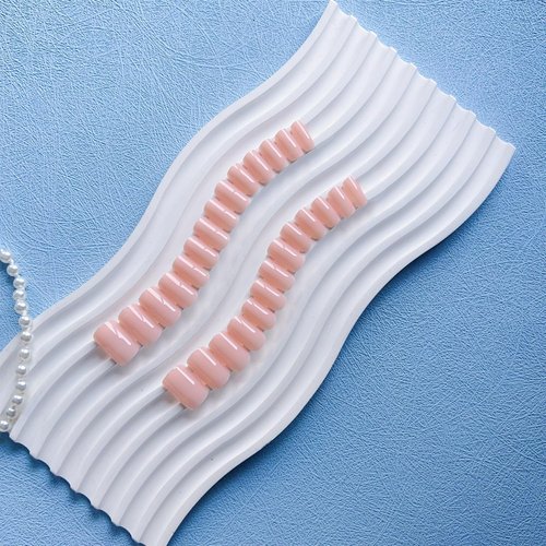 KQueenest Nude Pink Press On Nails Medium Square - Acrylic Press On Nails Short Coffin, Sheer Coral Pink Fake Nails with Glue, Glossy Opaque, Reusable Soft Gel Glue on Nails for Women, 28 Pcs