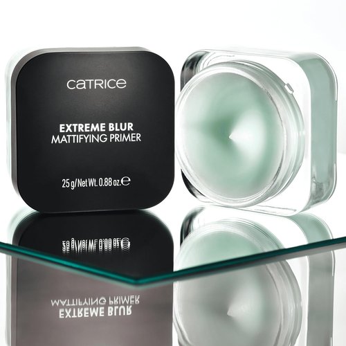 Catrice Extreme Blur Mattifying Primer - Instant Shine Control with Hyaluronic Acid & Squalane | Vegan & Cruelty-Free