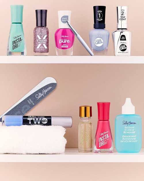 Sally Hansen Nail Treatment - Vitamin E Nail & Cuticle Oil™ | Deeply Nourishes & Conditions Dry Nails