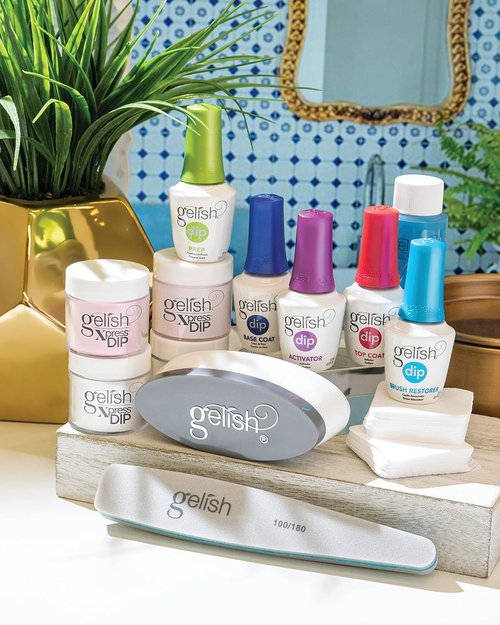 Gelish Xpress Dip N Brush French Kit - Chip-Proof Nail Dip Powder with Built-In Activator | 21+ Days Wear