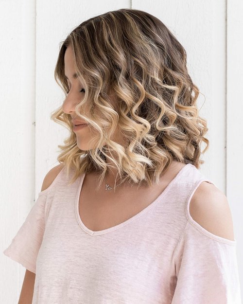 Beachwaver Co. S.75 Curling Iron - Effortless Beachy Waves | Professional Styling Tool