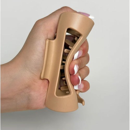 Handmade Shatter-Resistant Silicone Square Claw Clip Non-Slip Hair Accessory