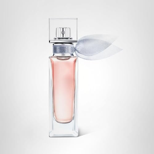 Lancôme La Vie Est Belle Eau de Parfum - Long Lasting Fragrance with Notes of Iris, Earthy Patchouli, Warm Vanilla & Spun Sugar - Floral & Sweet Women's Perfume, 3.4 Fl Oz