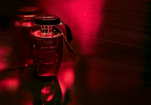 Victoria's Secret Very Sexy Night 1.7oz Eau de Parfum