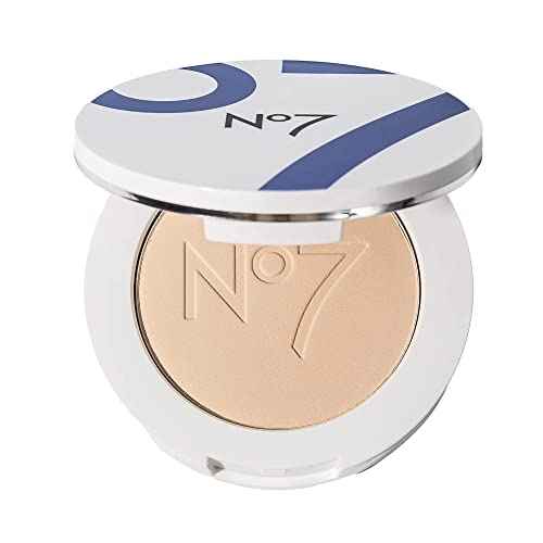 No7 Lift & Luminate Triple Action Powder - Light - Pressed Makeup Setting Powder for Face - Compact Setting Powder Reduces the Appearance of Fine Lines & Enhances Glow (10g)