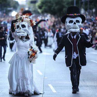 Day of The Dead Headband Halloween Adjustable Flower Garland Headband Flower Crown Hair Wreath Party Decoration Adjustable Bridal Flower Garland Headband Flower Crown Hair Wreath(red and black)