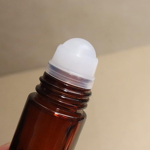 2Pcs Brown 50ml Glass Essential Oil Roller Bottles - Refillable Roll On Bottles for Fragrance, Empty Deodorant Containers