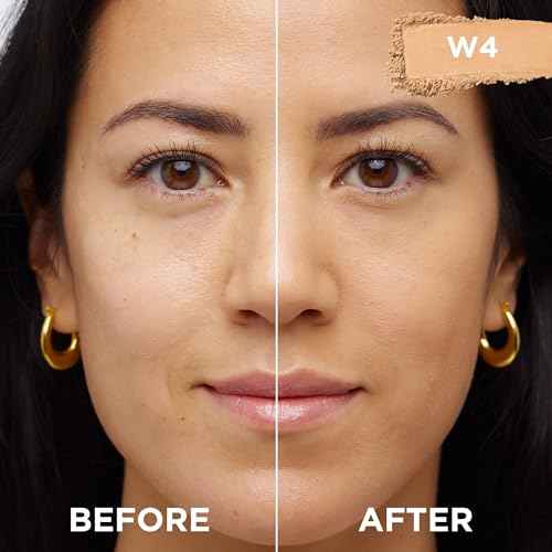 L'Oreal Paris True Match Super Blendable Oil Free Powder Foundation, W4 Light Medium, 0.33 oz, Packaging May Vary