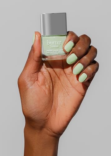 butter LONDON Patent Shine 10X Nail Lacquer Polish, Garden Party (Pastel Green) - Gel-Like Finish & Chip-Resistant Nail Lacquer Helps Protects & Strengthens Nails - Vegan & Cruelty-Free (0.4 Fl Oz)