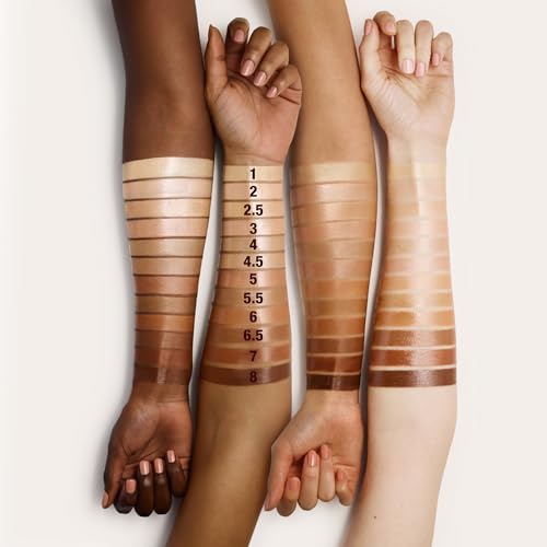 Charlotte Tilbury Hollywood Flawless Filter - Multi‑Use Makeup Primer, Complexion Booster & Illuminating Liquid Highlighter with Sheer Coverage - Smooths & Blurs Skin - 4.5 Medium