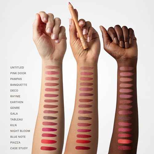 ILIA - Lip Sketch Hydrating Crayon | Hydrate, Plump, Smooth, Strengthen | Long Lasting up to 12-Hours, Bleed-Resistant, Soft-Matte | Barrier-Building, Non-Toxic, Cruelty-Free (Banquette)