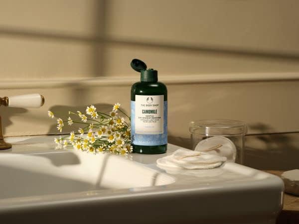 The Body Shop Chamomile Gentle Eye Makeup Remover - Soothing Chamomile Extract for Sensitive Skin | 250 ml / 8.4 oz