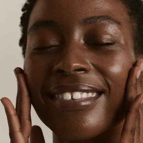 ILIA - The Base Face Milk Essence + Lightweight, Layerable Moisturizer | Hydrate, Smooth, Soothe, Strengthen | Non-Toxic, Vegan, Cruelty-Free, Clean Makeup (Travel Size, 1 fl oz | 30 ml)