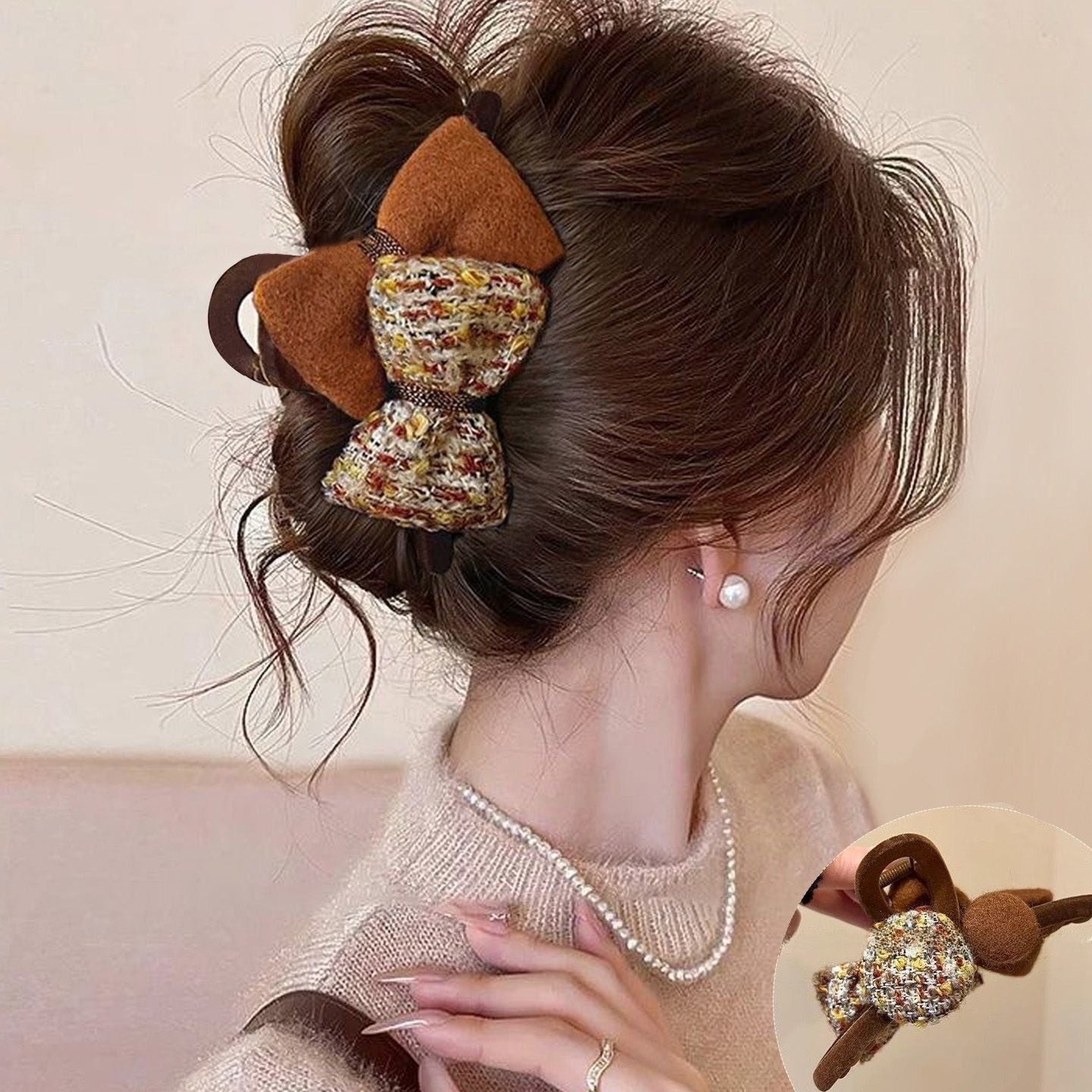Soft Plush Bow Hair Clip - Elegant Winter Hair Accessory for All Hairstyles