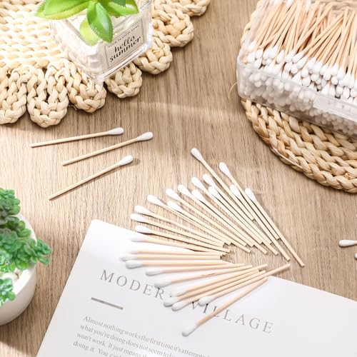 Norme 3 Inch Cotton Swabs in Storage Box 500 Pcs Long Qtips Round Tip with Wooden Handle Cleaning Swabs Buds for Makeup Gun Cleaning Pet Care