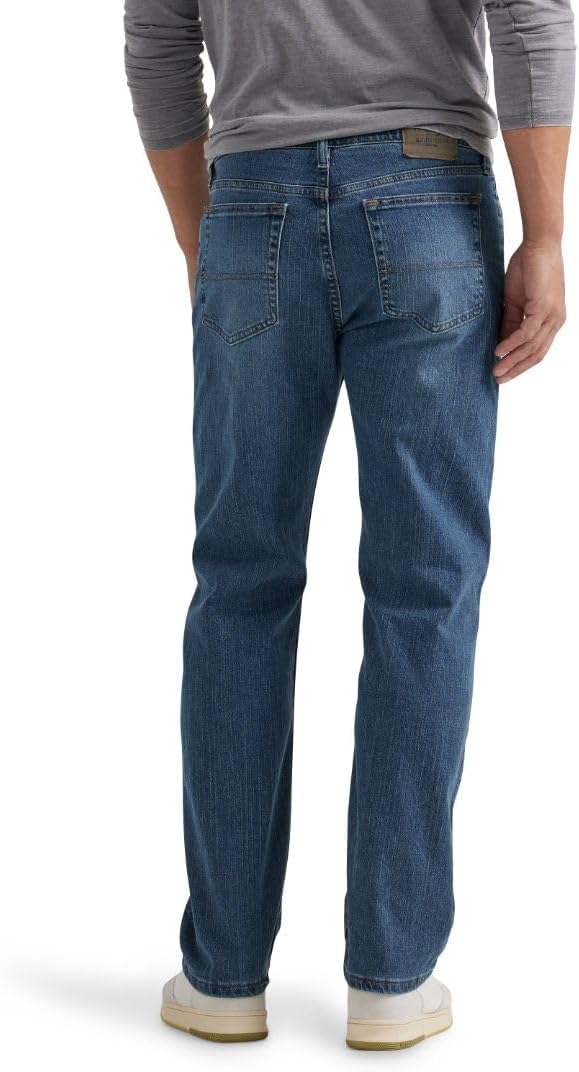 Wrangler Authentics Men's Comfort Flex Waist Jeans - Regular Fit, Versatile Style, Classic Denim
