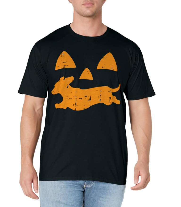 Pumpkin Eyes Dachshund Funny Halloween Jack O Lantern Dog T-Shirt