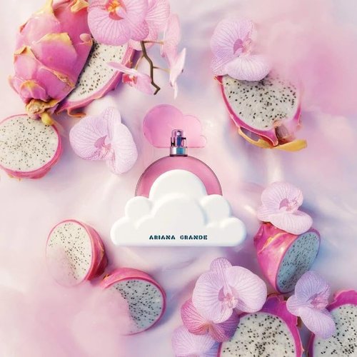 Ariana Grande Cloud Pink Eau de Parfum – Long Lasting Fragrance with Dragon Fruit, Vanilla Orchid, and Amber Woods – Gourmand Musk Women’s Perfume – Travel Size – 0.33 Fl Oz