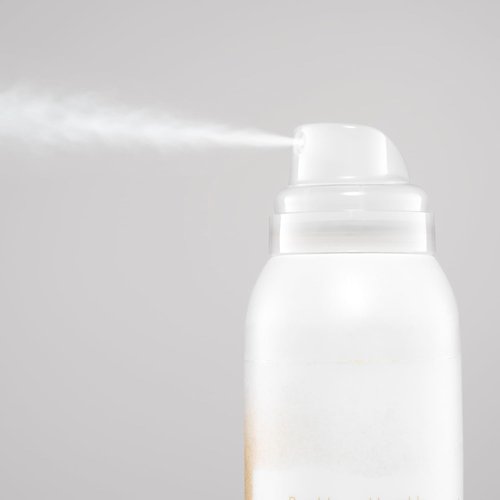 Bumble and bumble. Blondish Tinted Dry Shampoo | Dry Shampoo Adds Volume and Root Coverage | Blonde Tint, 4.4 Ounce
