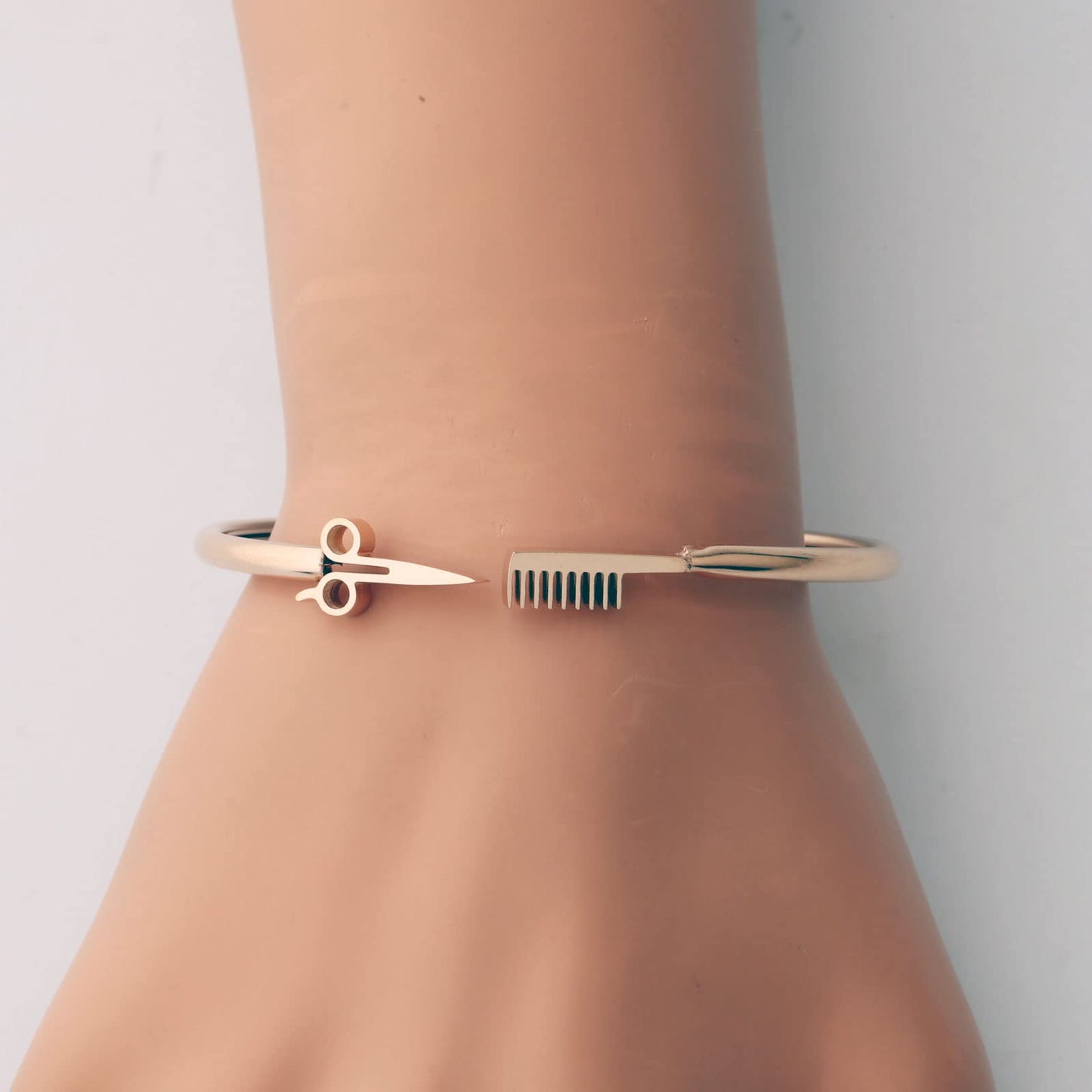 Hairdresser Bracelet Barber Bracelet Beautician Bracelet Hair Stylist Scissor and Comb Bracelet Hair Salon Stylist Gifts