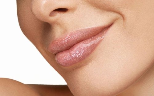 Pupa Milano Lip Gloss - Extreme Shine & Volume, Moisturizing Non-Sticky Formula | Enchanted Moment - 0.17 Oz