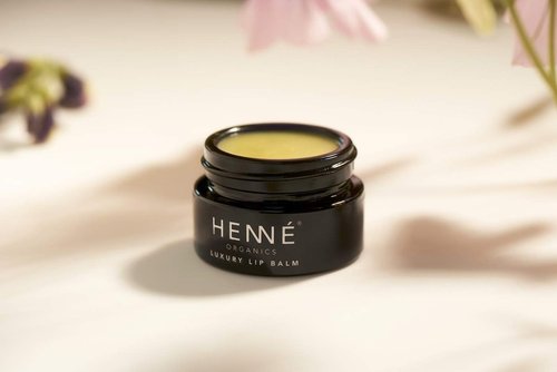 Henné Organics Luxury Lip Balm - Natural Organic Moisturizer for Soft Lips - 0.35 Ounce Jar