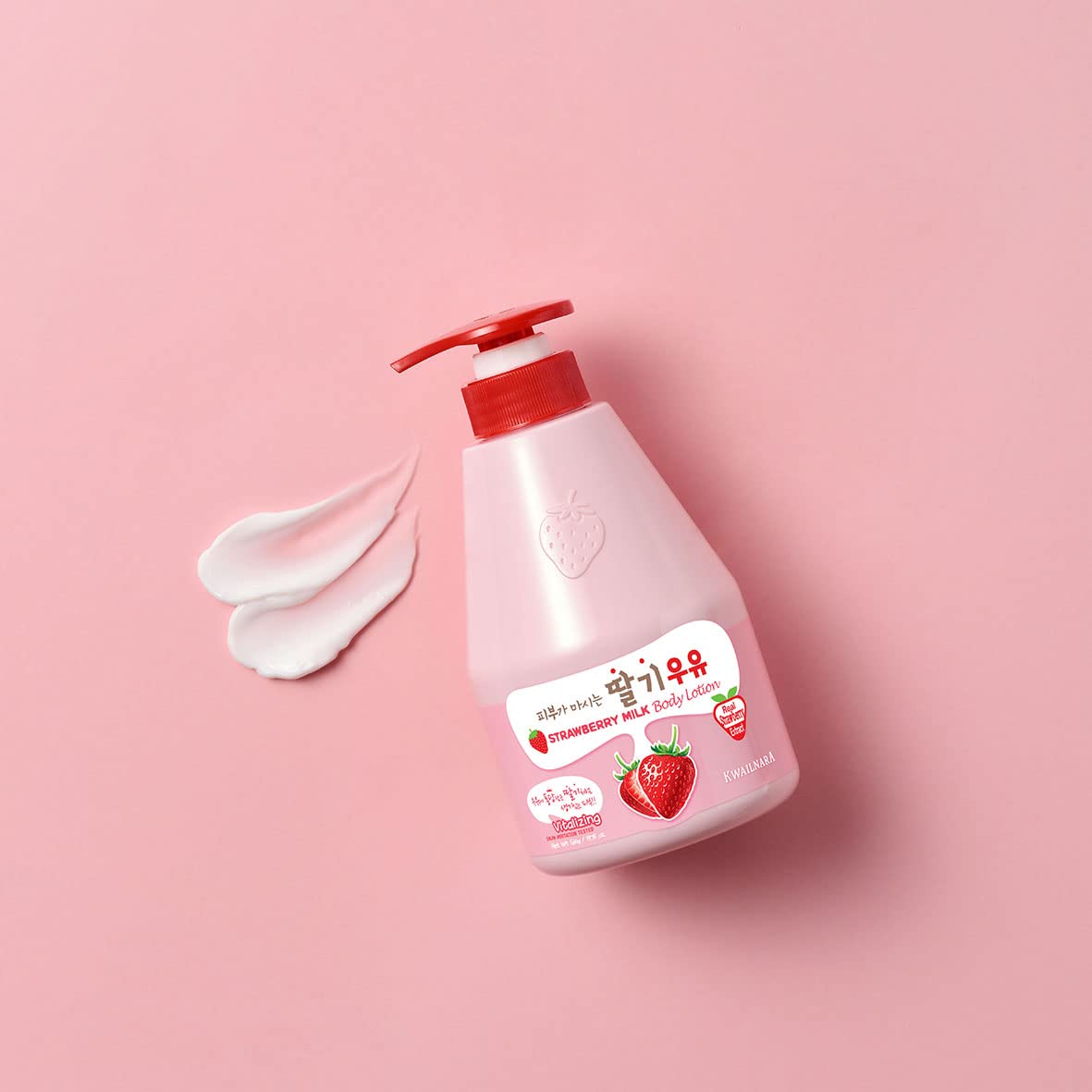 WELCOS KWAILNARA Strawberry Milk Body Lotion – Deeply Hydrating & Lightweight Korean Body Lotion 560 g / 19.75 Fl. Oz