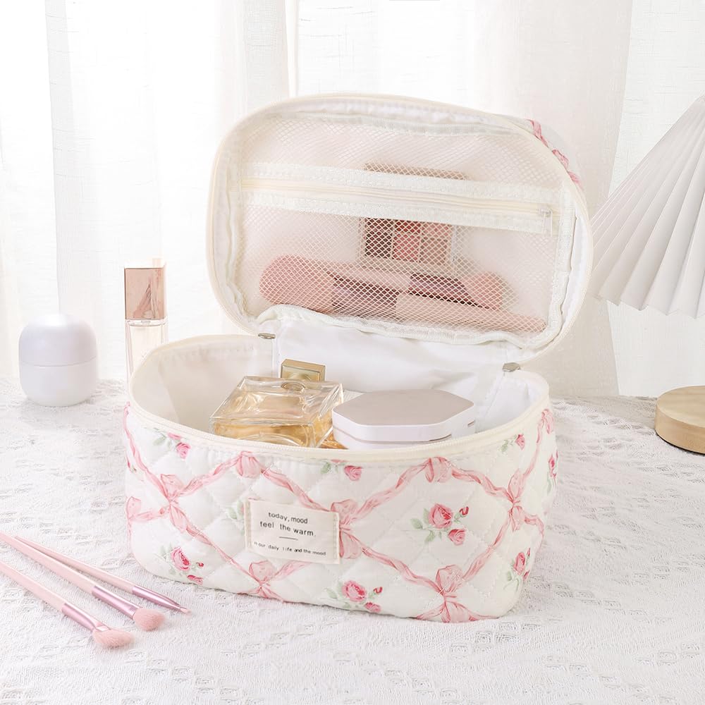 uekeboag 3Pcs Large Travel Quilted Makeup Bag for Women, Floral Cotton Cosmetic Bag, Coquette Aesthetic Floral Toiletry Organizer Bag(3Pcs PinkBow