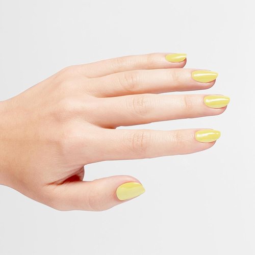 OPI Infinite Shine This Chic is Bananas | Opaque Soft Yellow Crème Long Wear Gel Like Nail Polish | Vegan, Long Lasting, Streak Free