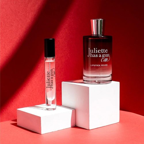 Juliette Has A Gun Lipstick Fever - Bold Long-Lasting Lip Color | Vibrant Red Shade