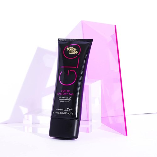 Bondi Sands GLO Matte One Day Tan - Flawless Bronze Finish for Face & Body | Water & Transfer Resistant | 100 ml/3.38 Oz