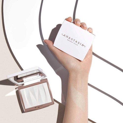 Anastasia Beverly Hills - Iced Out Highlighter | Radiant Glow for All Skin Tones