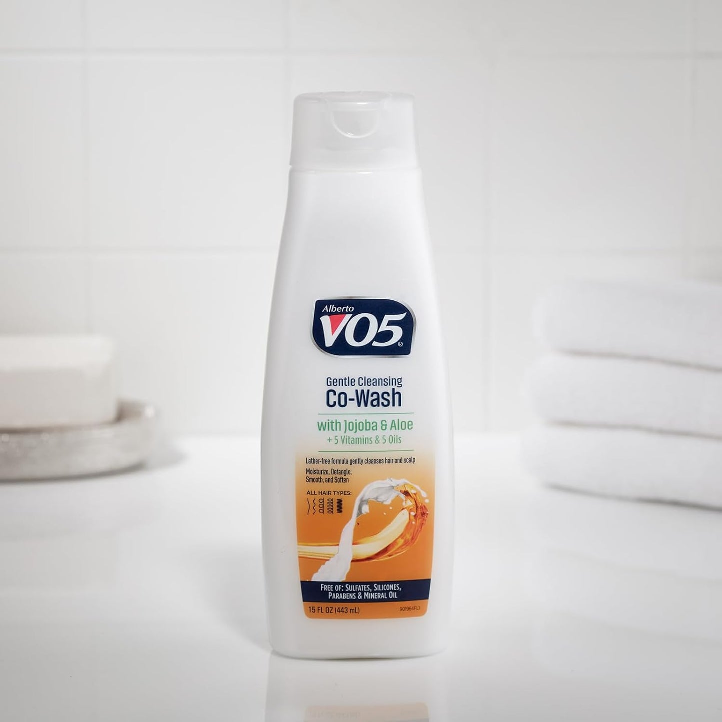Alberto VO5 Gentle Cleansing Co-Wash - Jojoba & Aloe Conditioner for Moisturized Hair - 15 oz