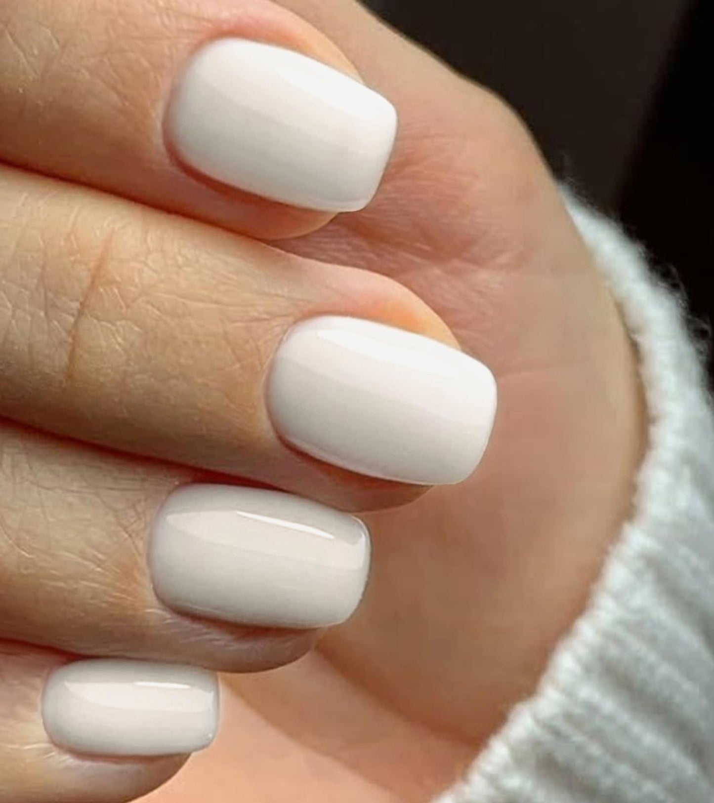 Artquee Press on Nails Short Soft Nude Square False Tips Glossy Reusable Fake Stick on Nails Kit for Women - 30 PCS 15 Sizes