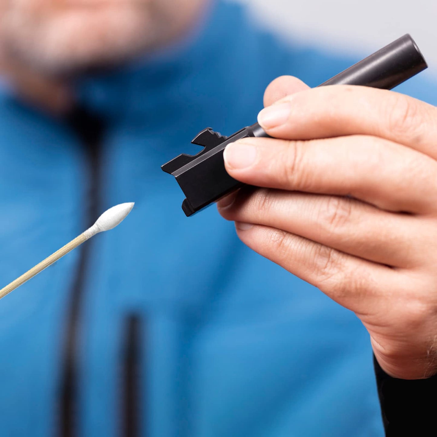 PINGMIC 400PCS (800 Tips) Long Cotton Swab, 6" Pointed Cotton Swab Without Barbs - Cotton Swabs with Wooden Sticks, Long Cotton Swabs for Gun Cleaning Machinery Makeup. Bamboo Stick with Storage Box